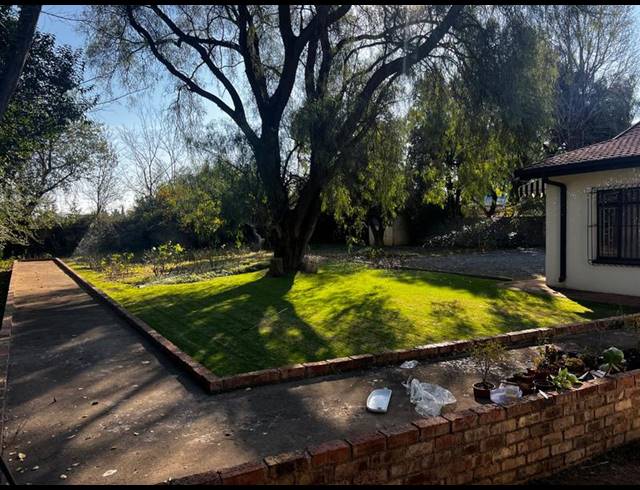 3 BEDROOM HOUSE FOR SALE IN VANDERBIJLPARK SW 2